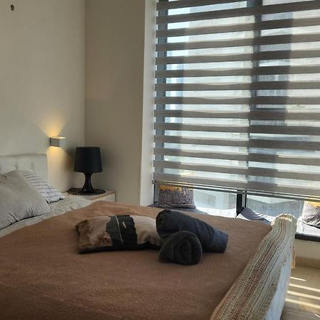 Bat Yam Luxery 5Br Sea View Suite Exterior photo