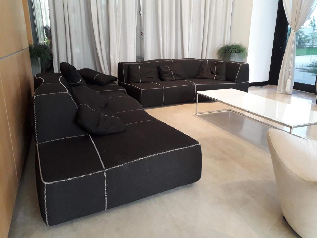 Bat Yam Luxery 5Br Sea View Suite Exterior photo