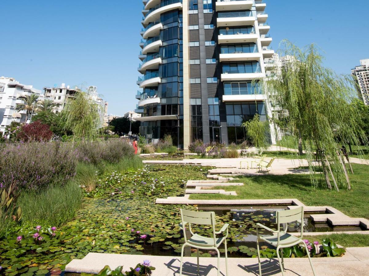 Bat Yam Luxery 5Br Sea View Suite Exterior photo